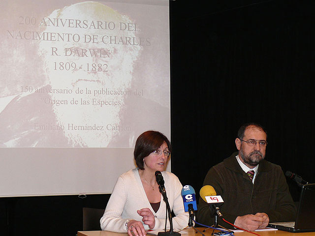 Con una charla y una exposición, Jumilla homenajea a Charles Darwin en el 200 aniversario de su nacimiento - 2, Foto 2