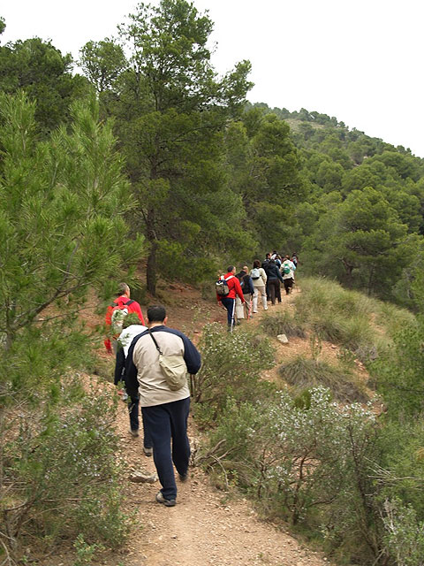 A total of 32 people participating in the hiking trail organized by the City, Foto 3