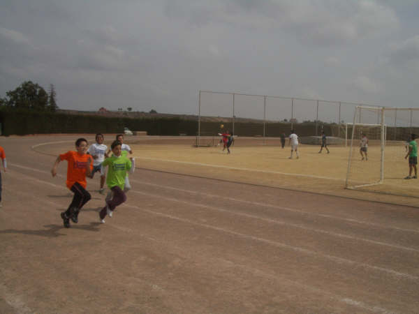 Comienzo de los cursos de atletismo para adultos impartidos por el Club Atletismo Totana, Foto 2