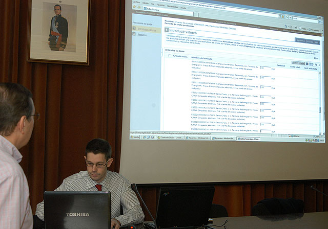 La Universidad de Murcia inaugura las subastas electrónicas con la contratación de energía eléctrica - 1, Foto 1