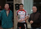 Michel Espinosa, primero en la categoría junior de la carrera ciclista Interclub