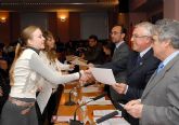 La Universidad de Murcia entreg las ayudas a los alumnos de excelencia de nuevo ingreso