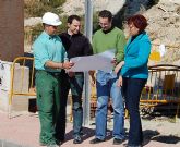 Las obras de acondicionamiento del entorno de la Chimenea de la Carreta de Lorqu, a buen ritmo