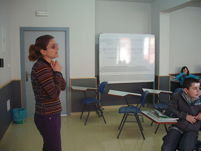 Más de 400 alumnos participan en los talleres de educación intercultural, Foto 3