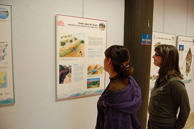 Lorquí acoge una muestra que resalta la importancia del agua en la Región - 2, Foto 2