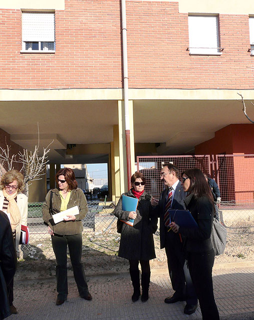 Obras Públicas subvencionará la reparación y rehabilitación de 118 viviendas de titularidad regional en Molina de Segura - 2, Foto 2
