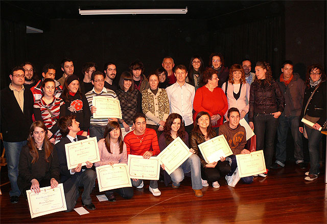 Entregados los premios de la X edición de Arte Joven al que fueron presentados alrededor de 150 trabajos - 1, Foto 1