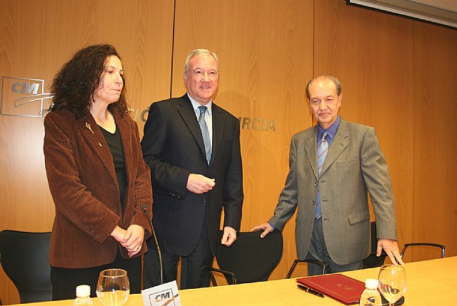 Valcárcel reclama un papel más activo de España en Europa - 1, Foto 1