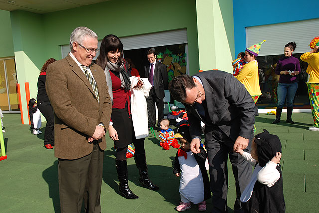 Política Social colabora en la formación universitaria de personas con discapacidad auditiva - 1, Foto 1