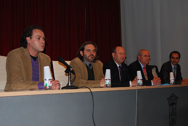 Gran asistencia en las “I Jornadas sobre criminologa” que ya han sido inauguradas, Foto 1