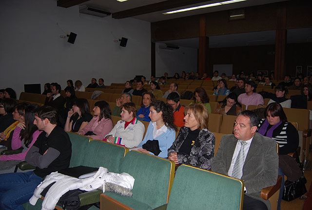 Gran asistencia en las “I Jornadas sobre criminologa” que ya han sido inauguradas, Foto 2