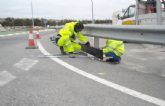 La Dirección General de Carreteras instala un nuevo sistema de barreras de protección para motoristas