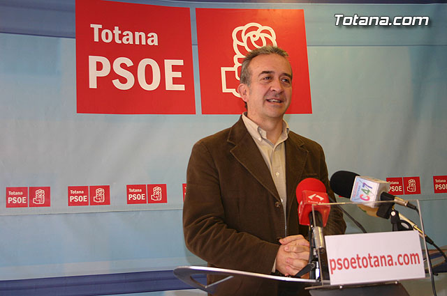 El Pleno de ayer fue para los socialistas la oportunidad de oro que el alcalde ha perdido para revitalizar el consenso y solucionar los problemas de los totaneros, Foto 1