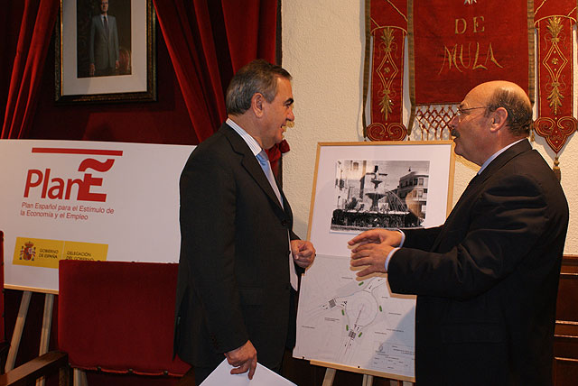 El delegado del Gobierno presenta en Mula 21 proyectos por cerca de 3 millones de euros financiados por el Gobierno de España - 1, Foto 1