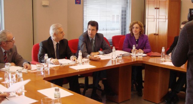 Ruiz: “Esta ley pondrá a la Región a la cabeza de España en agilidad y en tramitación medioambiental” - 3, Foto 3