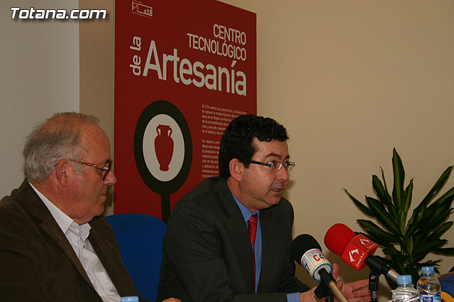 Presentado el programa de ayudas Info Financiacin 2009 en el Centro Tecnolgico de la Artesana - 20