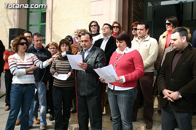 Totana se suma a la conmemoracin del “Da Mundial de las Enfermedades Raras” con una concentracin en la que se ha procedido a la lectura del manifiesto “Por un pacto de todos” - 6