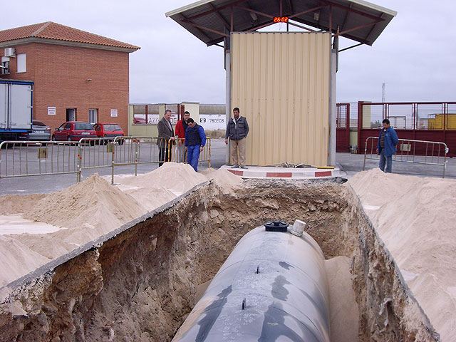 Empiezan las obras de construcción del nuevo depósito de combustible para la terminal de camiones de Jumilla - 1, Foto 1