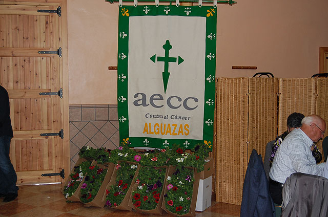 Unas cuatrocientas personas asisten a la comida benéfica contra el Cáncer - 3, Foto 3