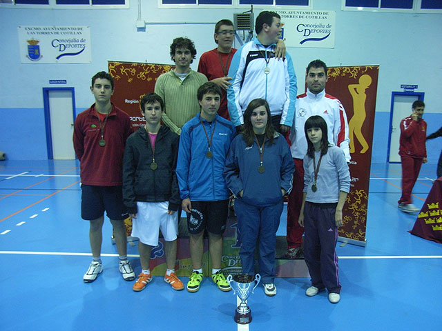 El deporte escolar totanero consigue siete títulos de campeón regional en la Final Regional Escolar de Bádminton celebrada en Las Torres de Cotillas, Foto 3
