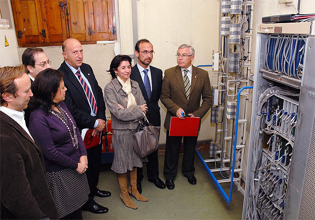 La Universidad de Murcia adapta la telefonía al sistema IP - 2, Foto 2