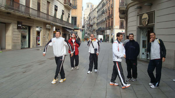 Todos los miembros del Club Atletismo Totana finalizan la maratn de Barcelona por debajo de las 4 horas - 7