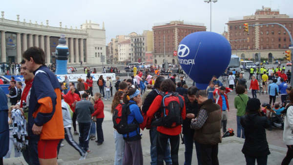 Todos los miembros del Club Atletismo Totana finalizan la maratn de Barcelona por debajo de las 4 horas - 22