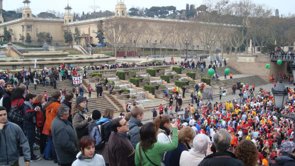 Todos los miembros del Club Atletismo Totana finalizan la maratn de Barcelona por debajo de las 4 horas - 34