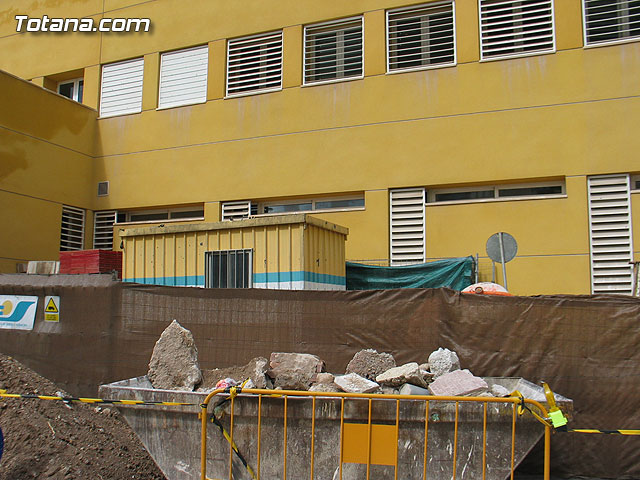 Las obras de remodelacin del Centro de Salud, que terminarn en dos meses, solucionarn los problemas de humedad y los desperfectos de la fachada - 4
