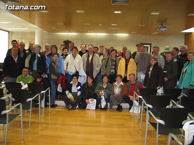 Autoridades municipales reciben en el ayuntamiento a medio centenar de profesores, técnicos y agricultores alemanes - 1, Foto 1