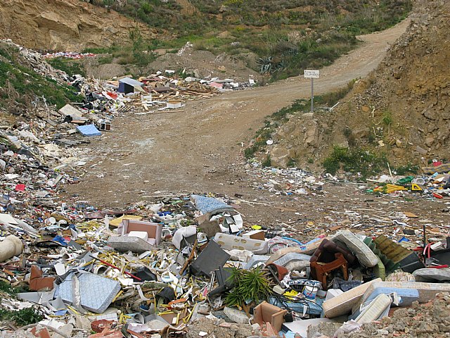 La concejalía de Desarrollo Sostenible pondrá fin al vertedero de la Sierra de Balumba - 1, Foto 1