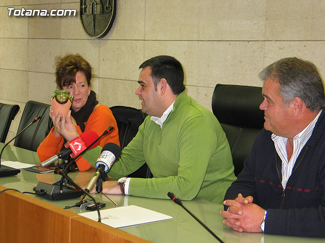 Autoridades municipales reciben en el ayuntamiento a medio centenar de profesores, tcnicos y agricultores alemanes - 8