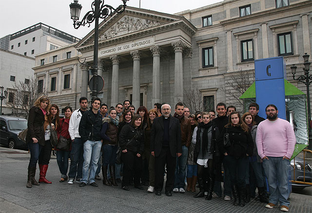 Cerca de mil alumnos de la UCAM visitan las Embajadas en Madrid - 1, Foto 1