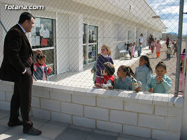 El Ayuntamiento estudia poner en marcha el prximo curso transporte escolar para los alumnos del colegio “Lus Prez Rueda” - 5