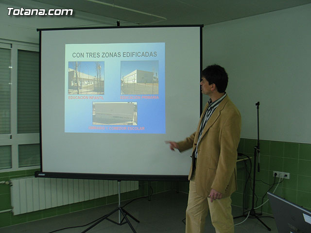 El Ayuntamiento estudia poner en marcha el prximo curso transporte escolar para los alumnos del colegio “Lus Prez Rueda” - 13