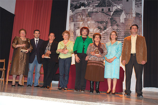 Lorquí homenajeó a sus mujeres conserveras con motivo del 8 de marzo - 1, Foto 1