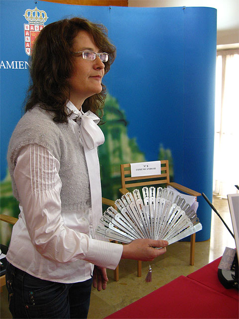 Ganan el premio de diseños no aburridos con un abanico con cuchillas - 1, Foto 1