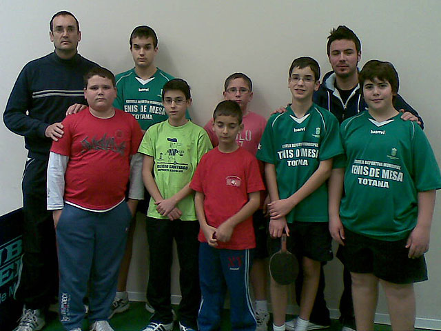 Tenis de mesa. 3ª división nacional. Importante victoria del equipo de Totana, Foto 1