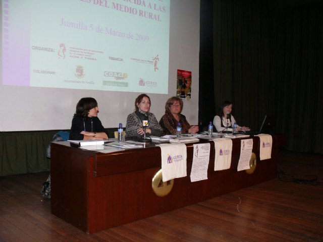 Jumilla acogió la celebración de un Foro para la Prevención y Atención de la Violencia contra las mujeres - 1, Foto 1