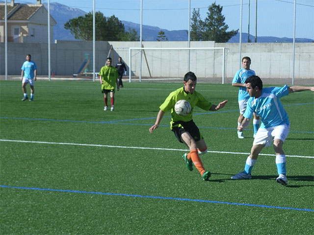 “Los Pachuchos” vencen con claridad al “Bar River-Santo Barón”, Foto 2