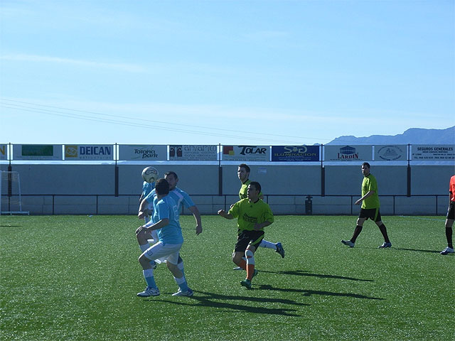 “Los Pachuchos” vencen con claridad al “Bar River-Santo Barón”, Foto 3