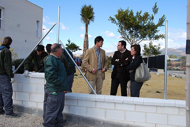 Los alumnos de la Escuela Taller “Las Monjas” realizan sus primeros trabajos de albañilería, Foto 1