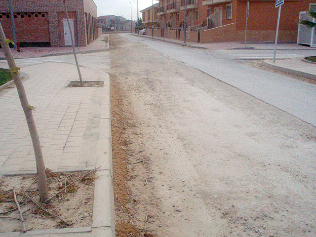 Los socialistas de El Esparragal piden al PP que se asfalten las calles Mayor y Tablacho Moreno que se encuentran en un estado lamentable - 1, Foto 1
