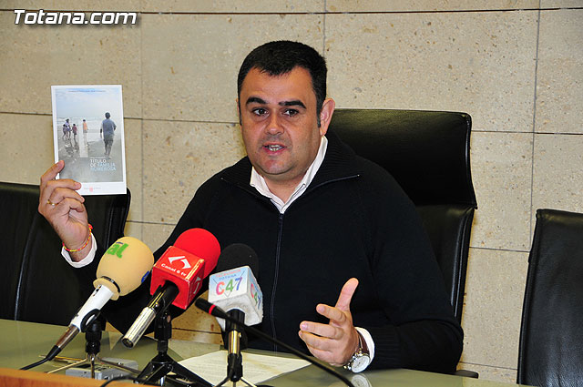 El Ayuntamiento pone en marcha la prestación del servicio de expedición y/o renovación de los títulos de familia numerosa..., Foto 1