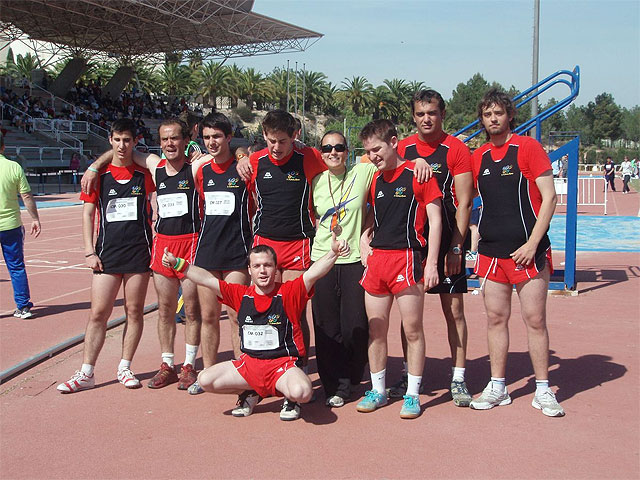 El C.D. Primi Sport consigue 13 medallas en el Campeonato Regional de Atletismo - 1, Foto 1