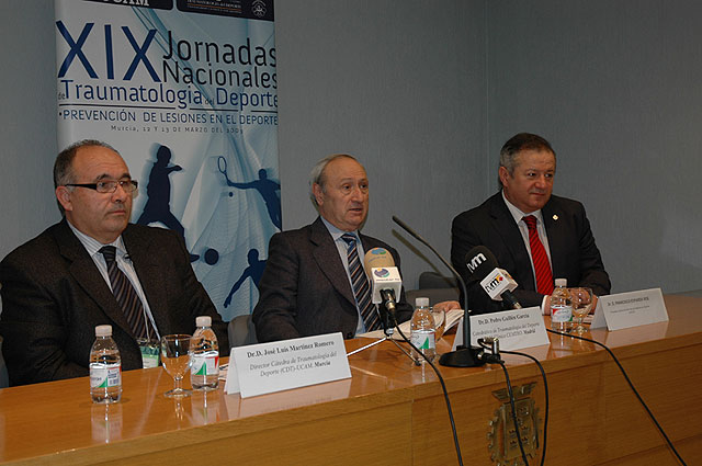 El Ministerio de Ciencia e Innovación apoya la investigación de la Cátedra de Traumatología de la UCAM - 1, Foto 1