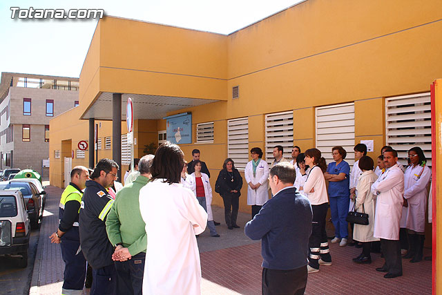 Mdicos de familia murcianos guardan cinco minutos de silencio - 10