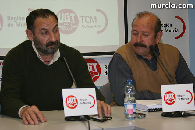 UGT, CCOO y USO anuncian otra huelga de los trabajadores de Latbus 