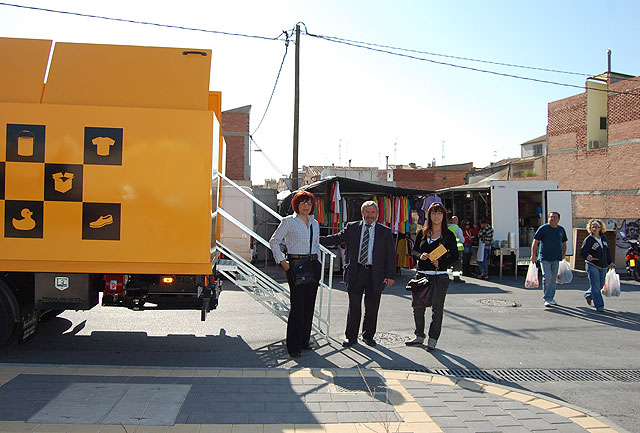 Lorquí estrena su punto limpio móvil - 2, Foto 2