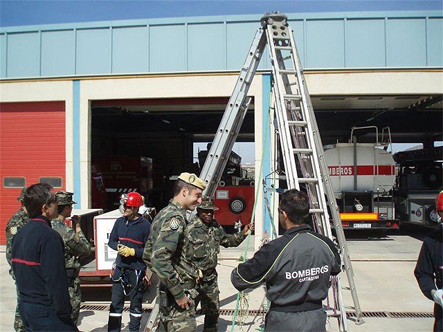 Efectivos de la Unidad Militar de Emergencias de ejercicios en Cartagena - 5, Foto 5
